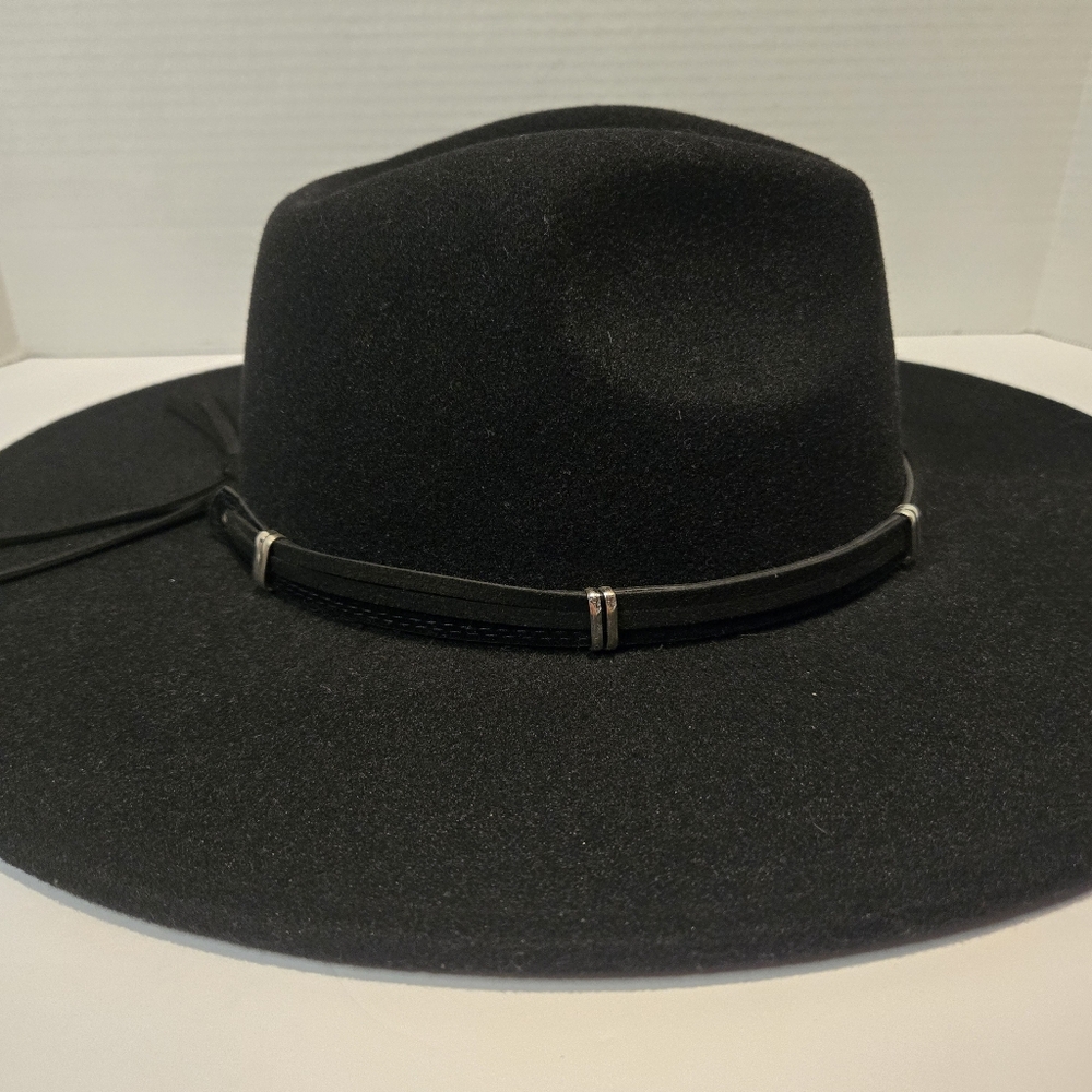 Universal Thread Black Wide-Brim Western-Style Fedora Hat